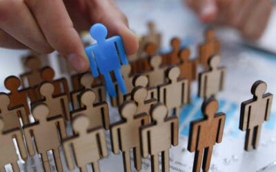 Candidate sourcing: Plan a successful hiring campaign to find the right candidates